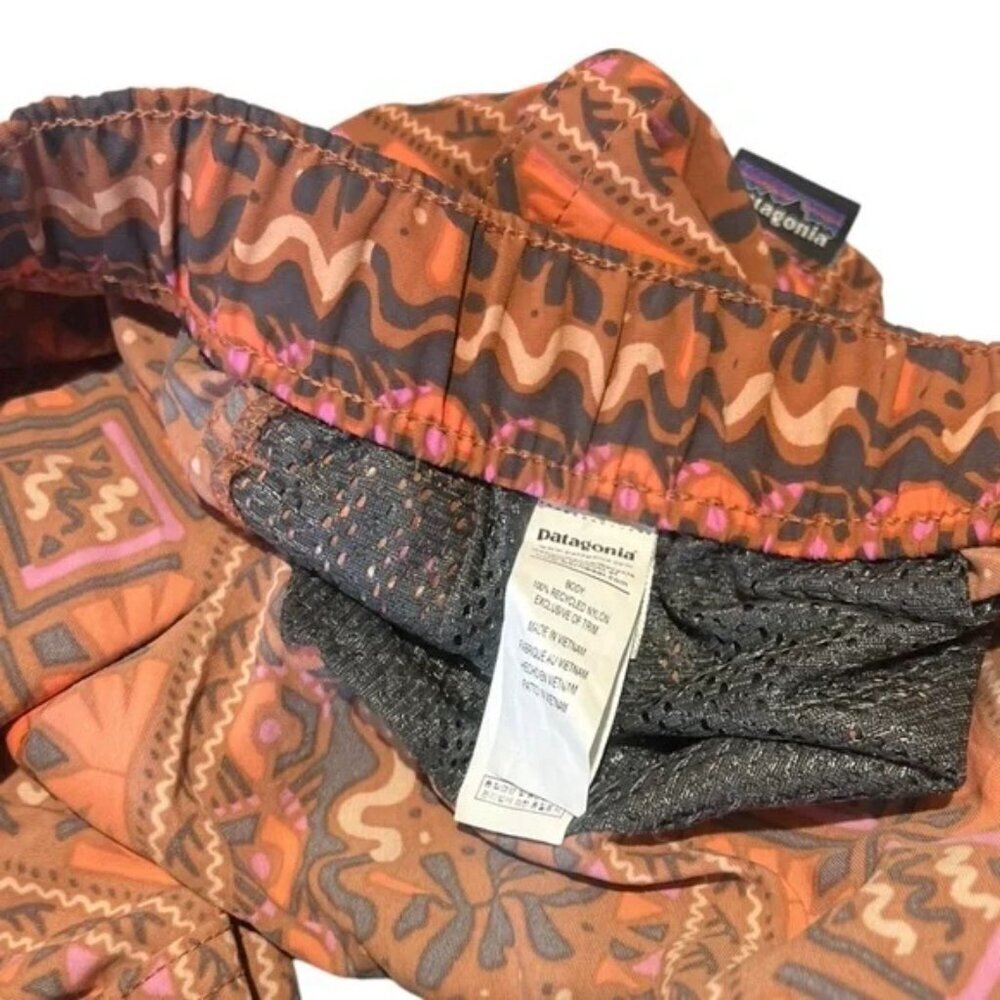 PATAGONIA Women's Barely Baggies, Mangrove Tiki: Henna Brown - 2.5” in S - Picture 5 of 5